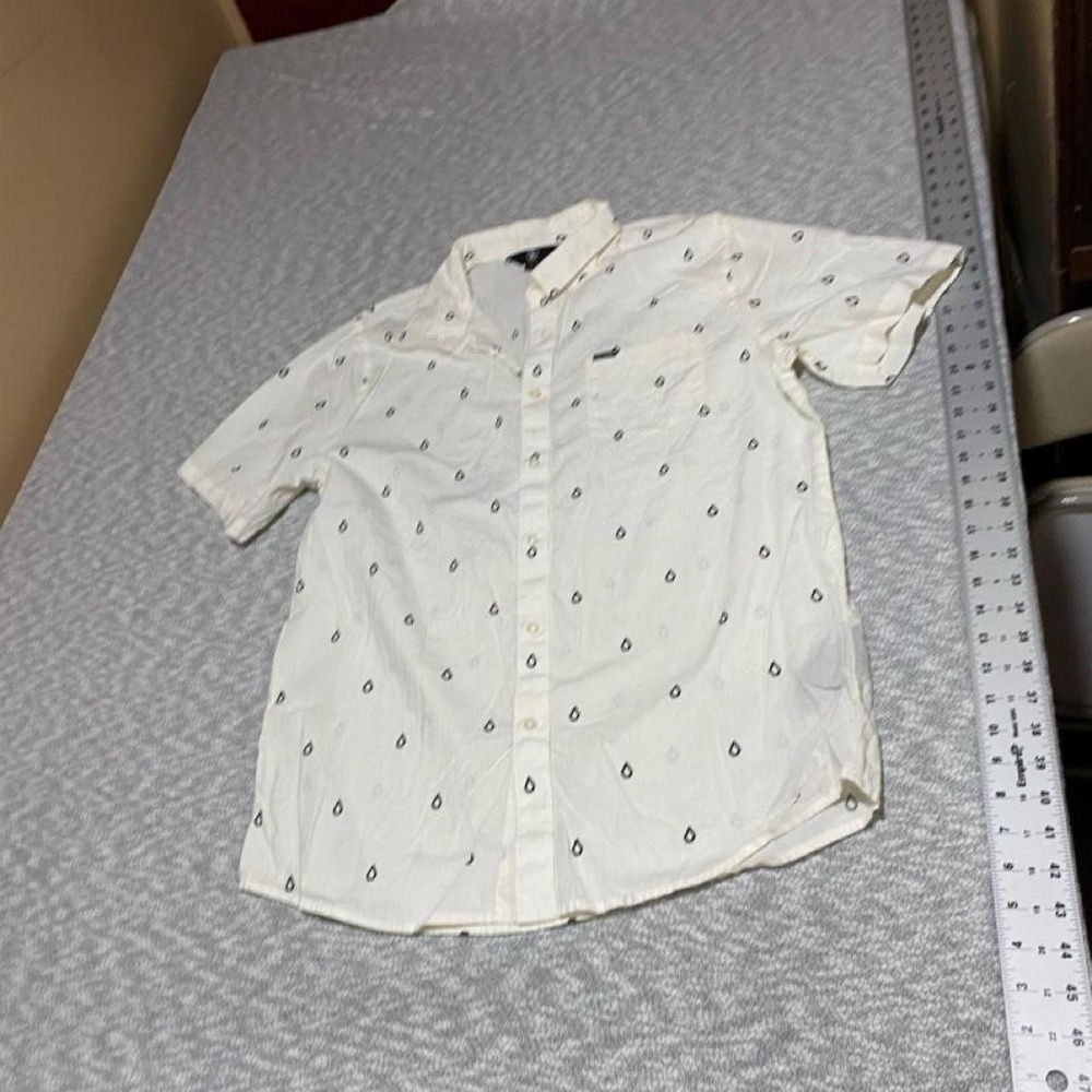 Volcom white button-up shirt with small black diamond pattern men XL. SKU-B568